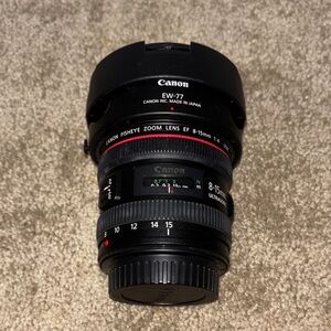 Canon EF 8-15mm Fisheye Lens - Black and Red